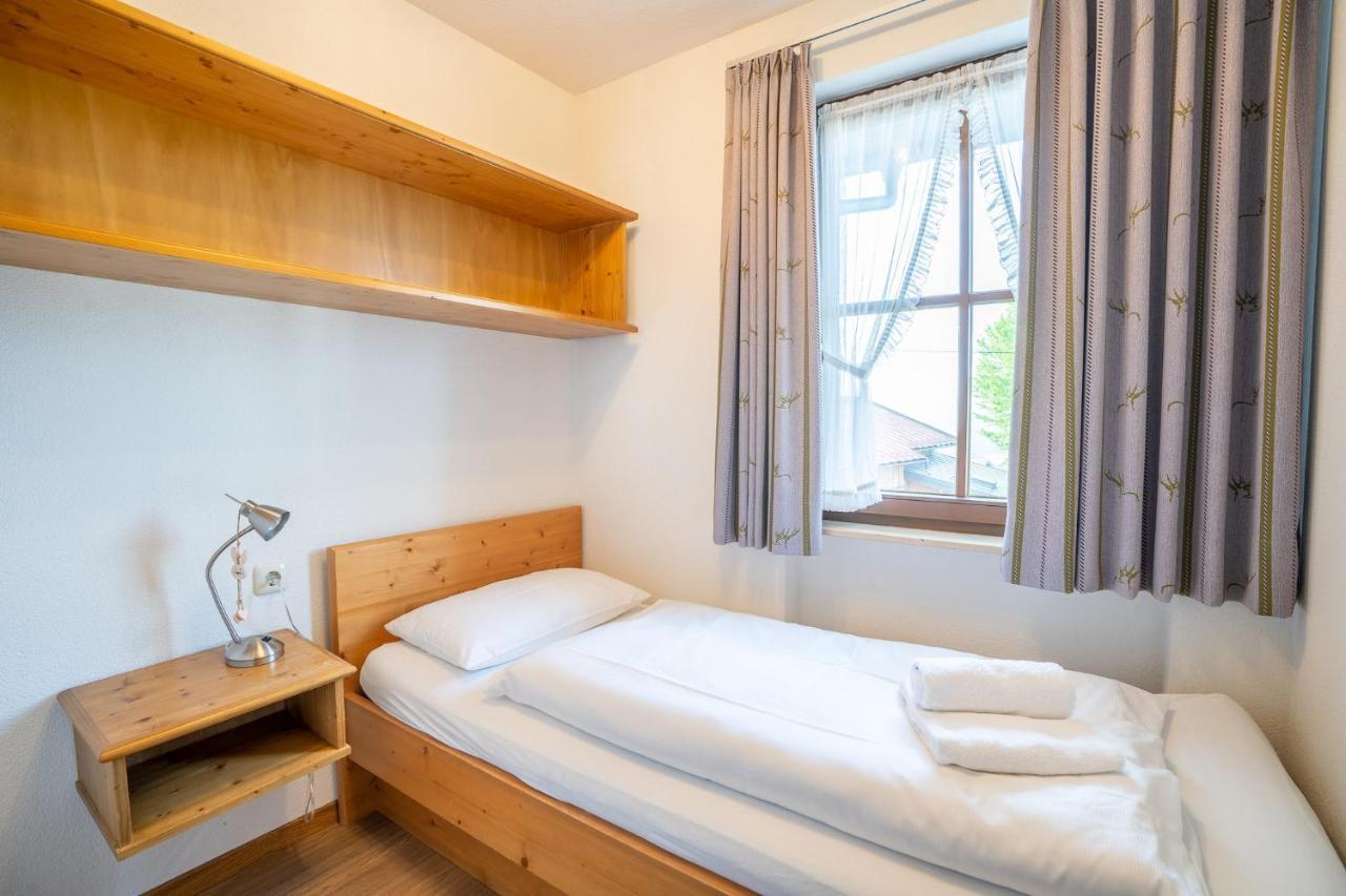 Lueg Naus Apartment *